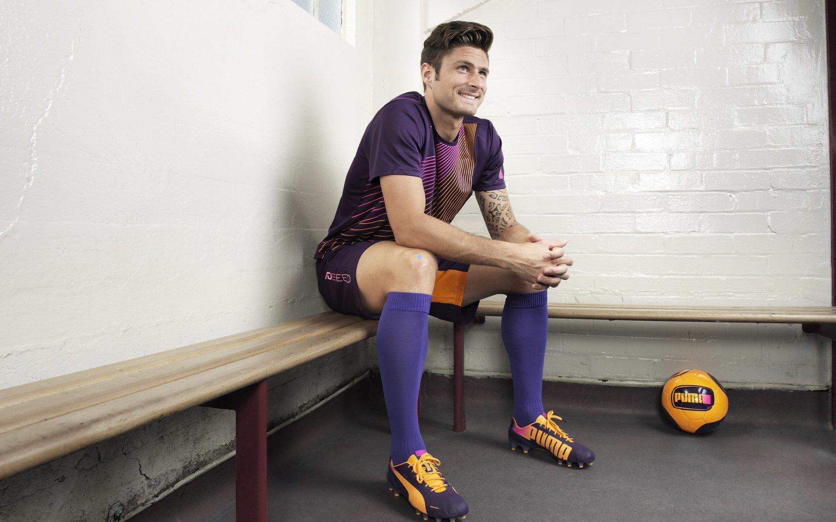 李刚仁，韩国足坛新星的璀璨集锦与孙兴慜接班人之路