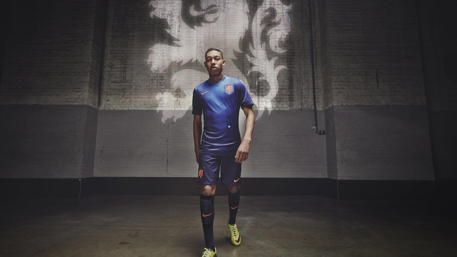 D站米兰哥第二十集，赛程迷雾与轮换乱象引发足坛深度反思